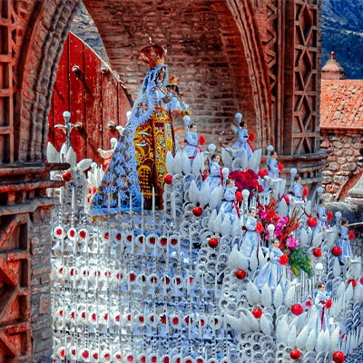 Festividad Religiosa de la Virgen de Cocharcas