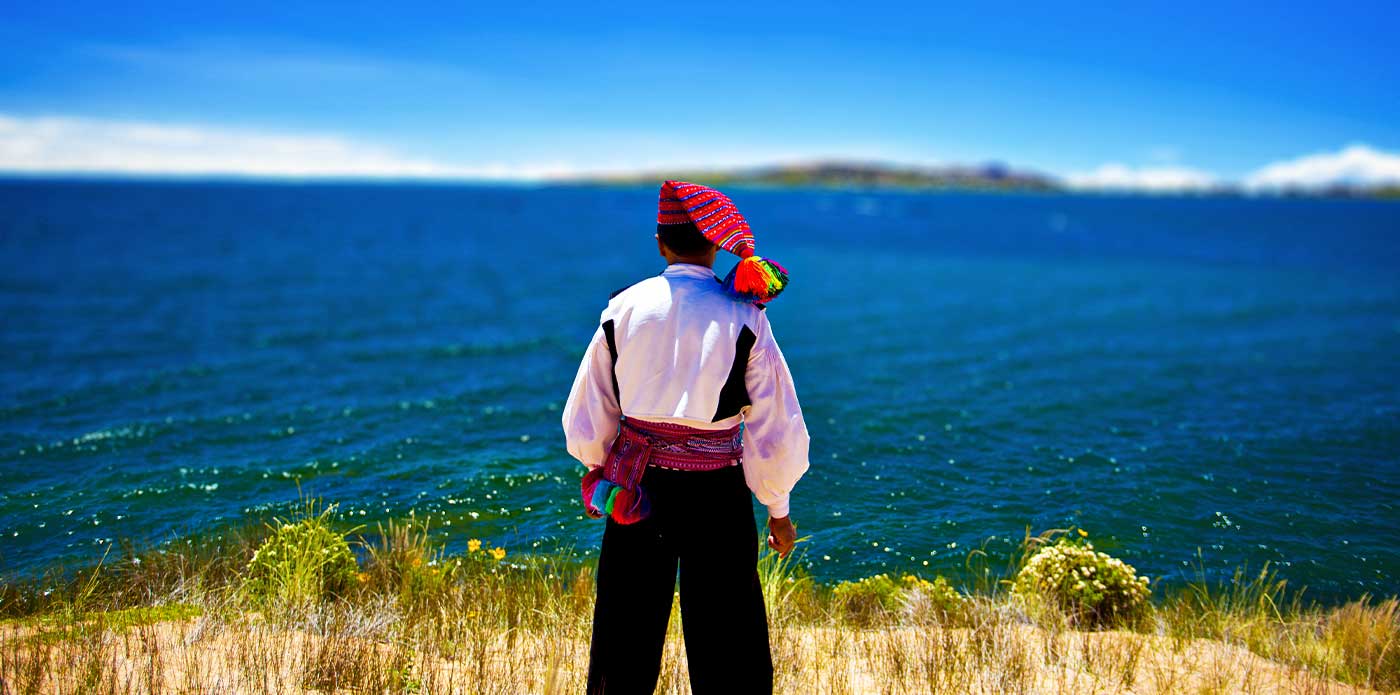 https://www.ytuqueplanes.com/imagenes/¡Descubre todo lo que puedes hacer en el lago Titicaca!