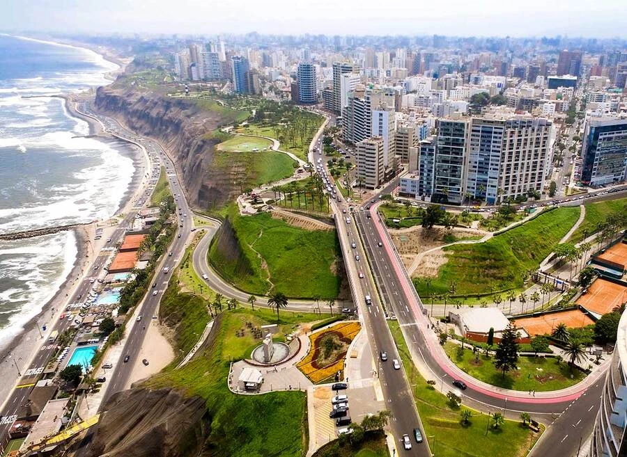 Lugares turísticos de Moquegua- Malecón de Ilo