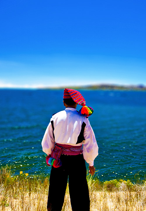 https://www.ytuqueplanes.com/imagenes/¡Descubre todo lo que puedes hacer en el lago Titicaca!