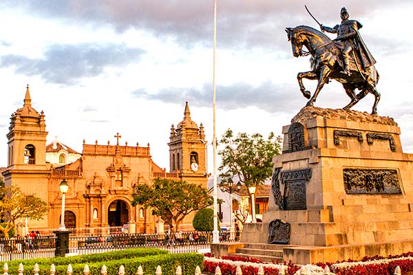 Viaja en estas Fiestas Patrias a Ciudad de Ayacucho