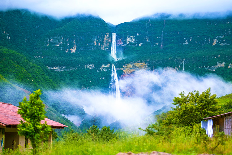 Amazonas, Turismo de Aventura