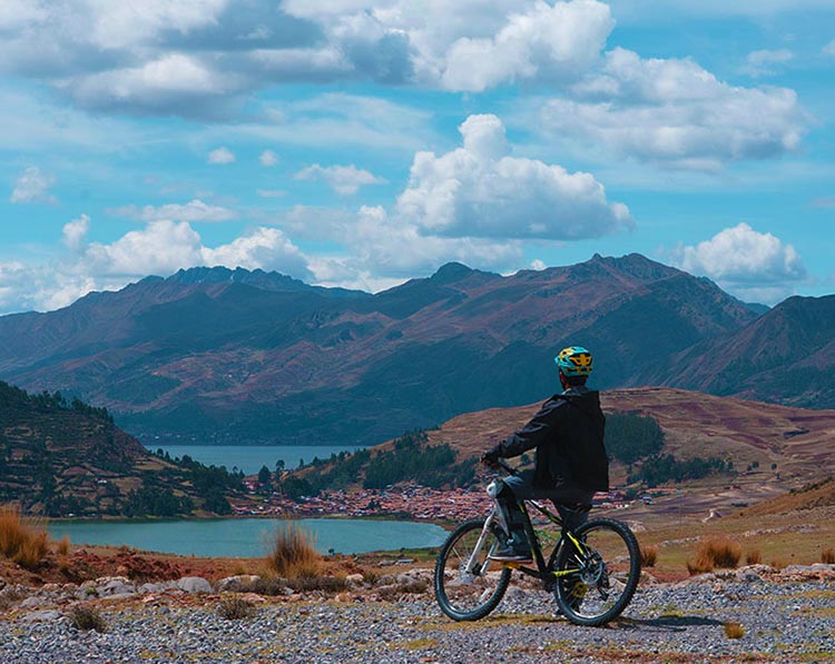 Conoce el Valle sagrado en bicicleta