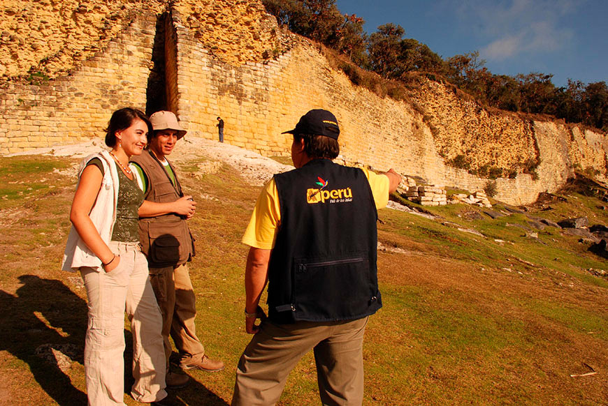 guía turístico en Kuélap 