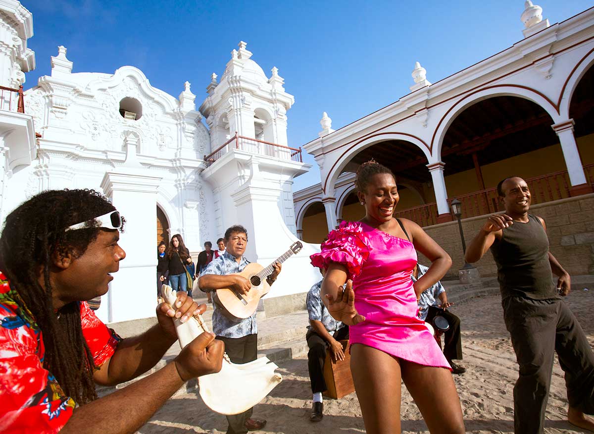 Lugares turísticos de Moquegua- Malecón de Ilo