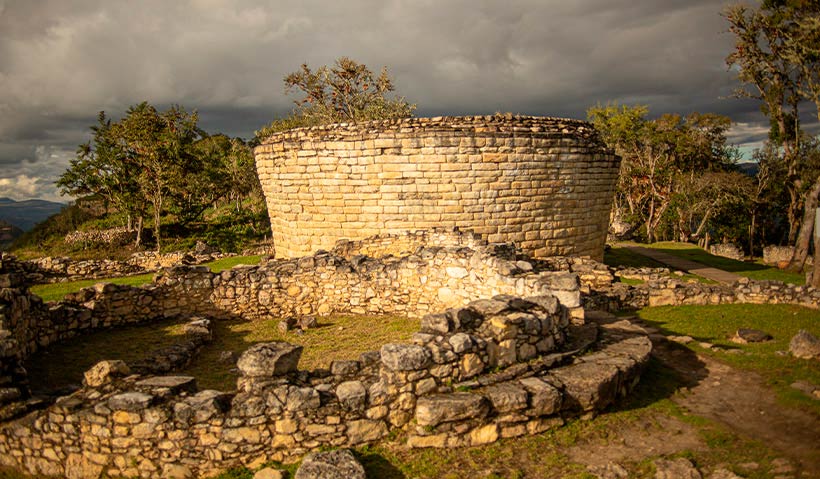 Viviendas en Kuélap