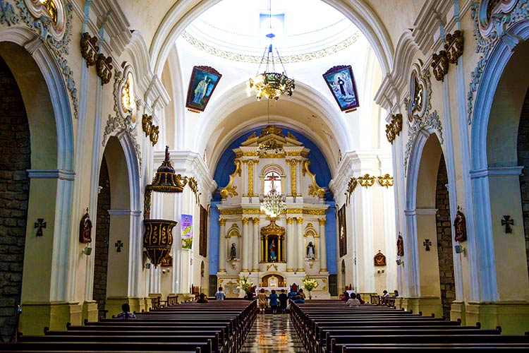 Lugares turísticos de Moquegua- catedral