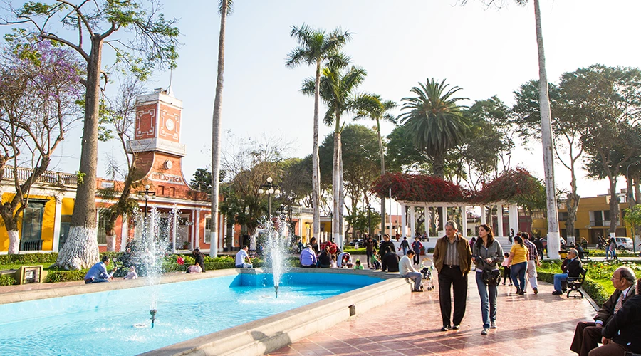 Lugares turísticos de Moquegua- Malecón de Ilo