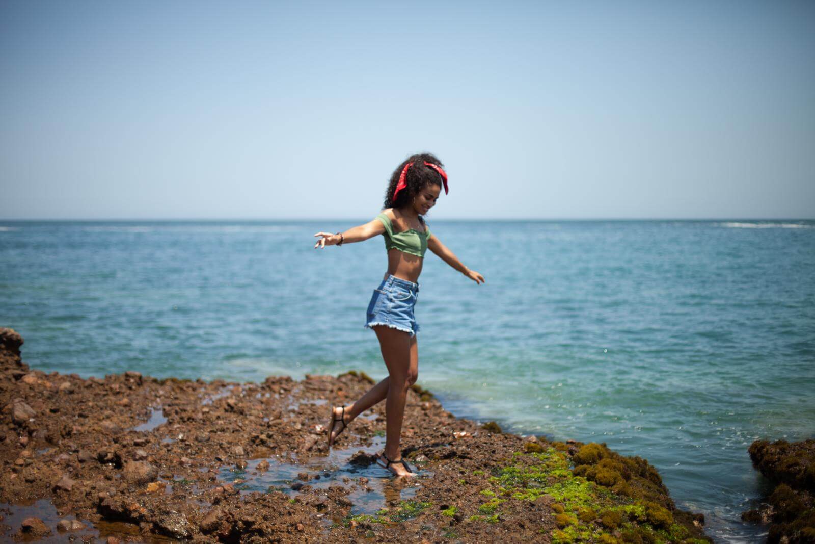 mujer-playa-tuquillo