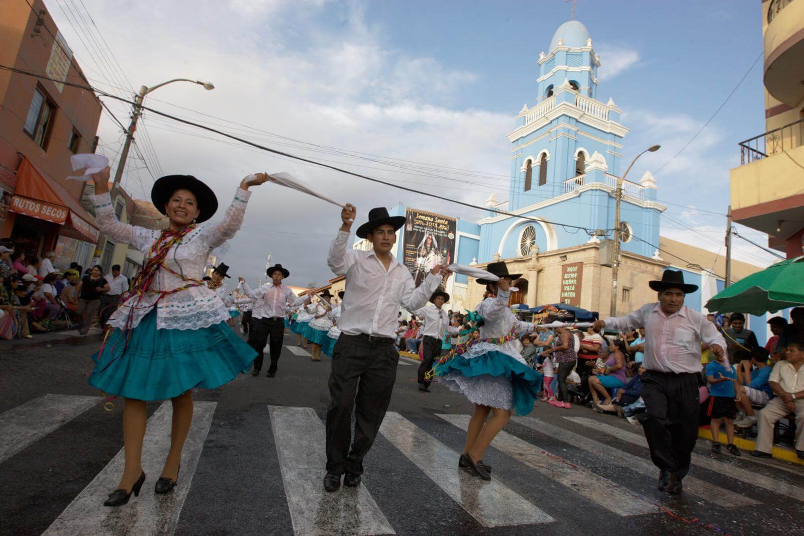 pareja-carnaval-tacna