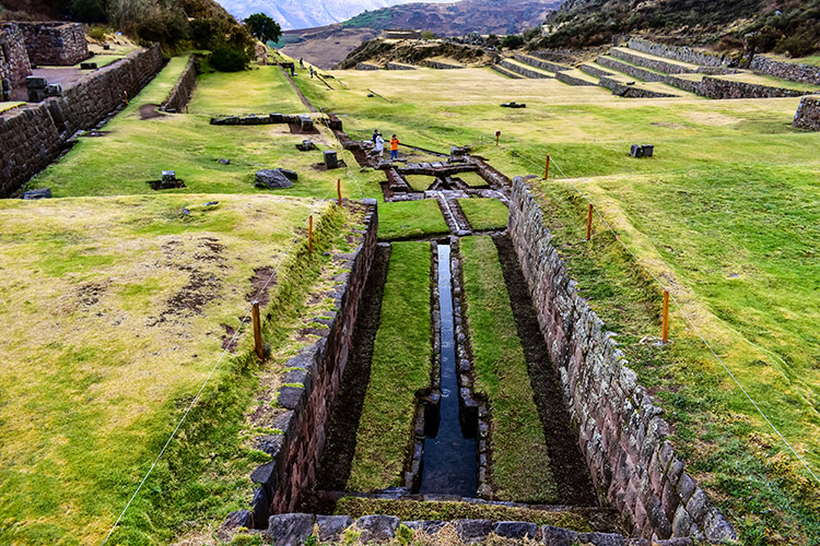 parque arqueologico tipon, Cusco