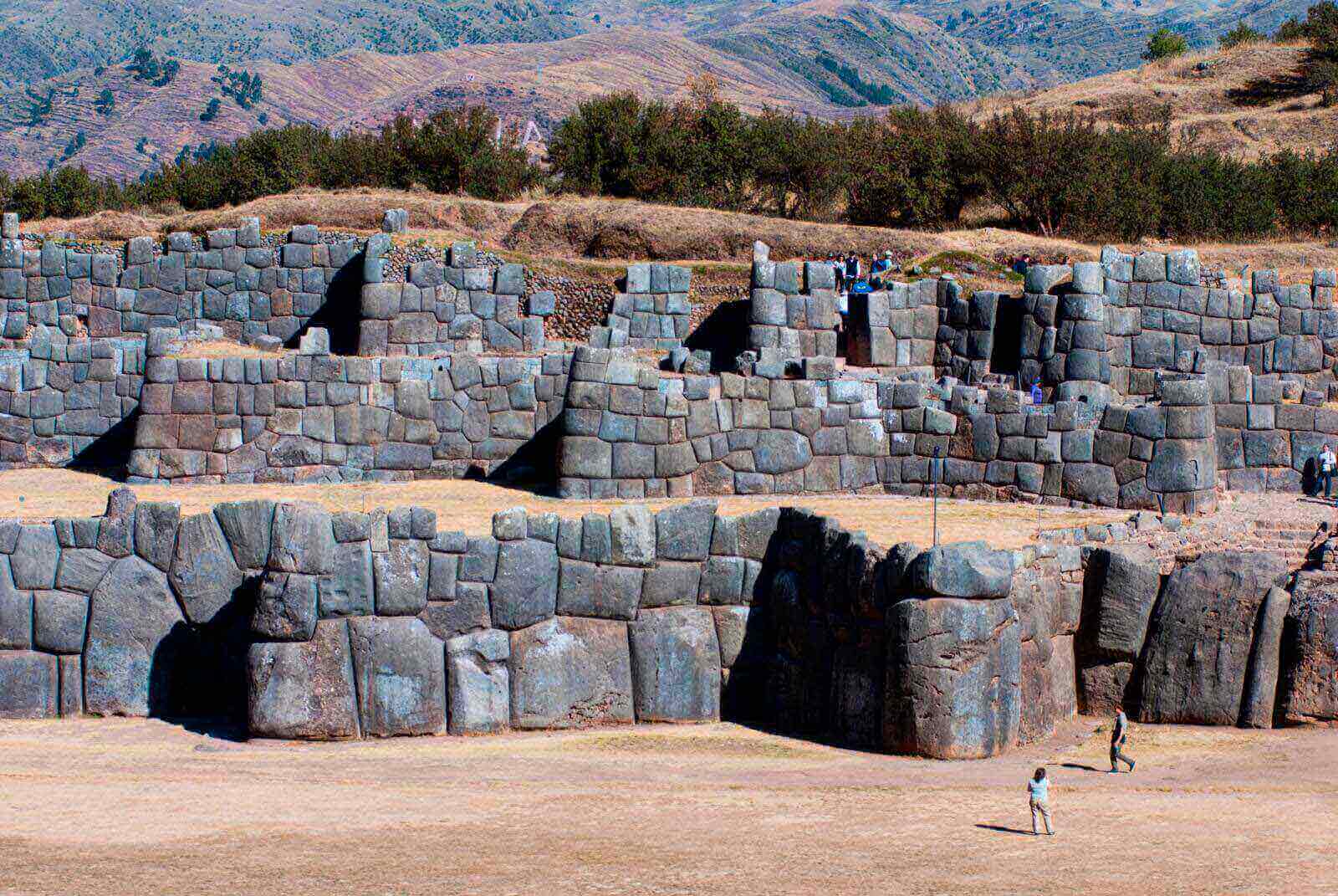 sacsayhuaman Cusco