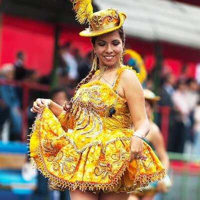 ¿Qué secretos esconde La China, uno de los  trajes de La Morenada?