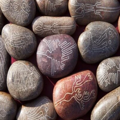 Las líneas de Nasca: Descubre el misterio de las inmensas
