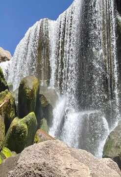 Cataratas de Pillones y bosque de piedras de Imata