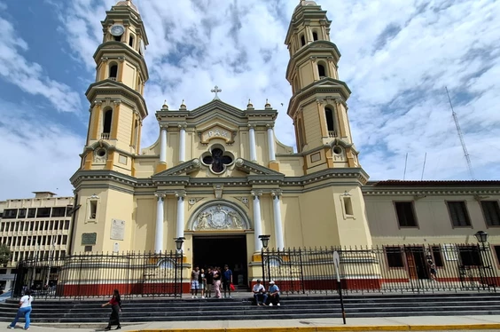 Piura Colonial y Catacaos artesanal
