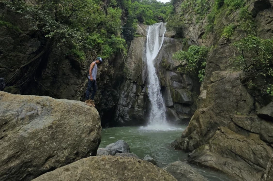 Naturaleza Encantadora : Catarata Velo de Novia El Espinal 