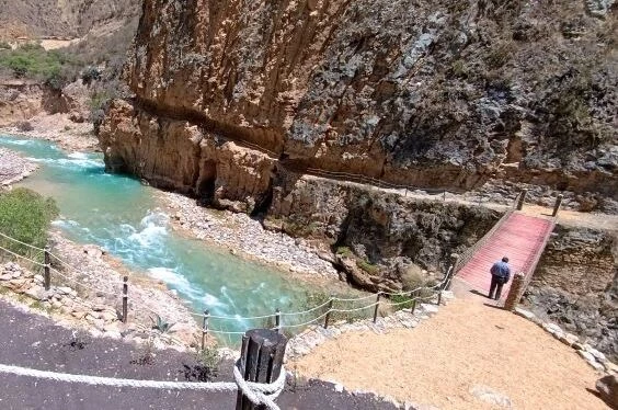 Aguas Turquesas Vilca