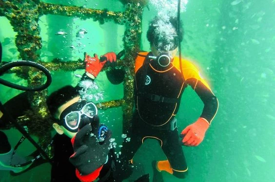 Bautizo sub marino con Snuba en los Órganos 