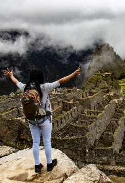 Descubre Cusco, Valle Sagrado y Machu Picchu – 4 días