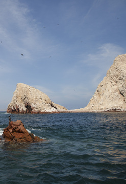 Tradición en Ica y sol en Paracas