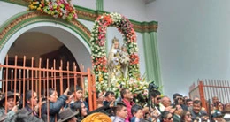 Fiesta Patronal en honor a Mama Callmi
